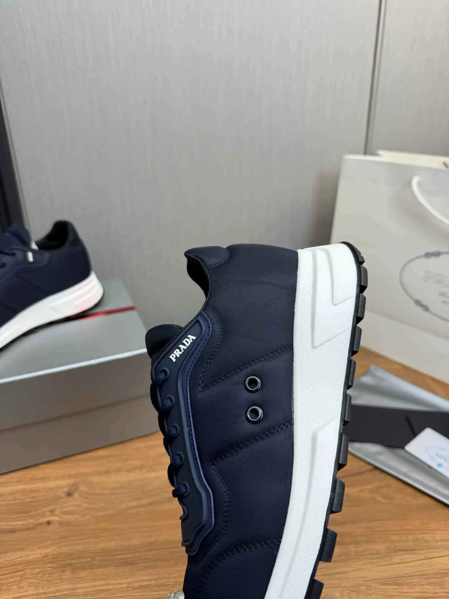 Men's shoes 💰560💰 [PRADA] Popular men's shoes shipped 👏Official website synchronized ⬆️Original imported waterproof fabric + cowhide lining, 1⃣️:1⃣️reproduction, original sole, 38-45 (45. Customized, non-refundable)